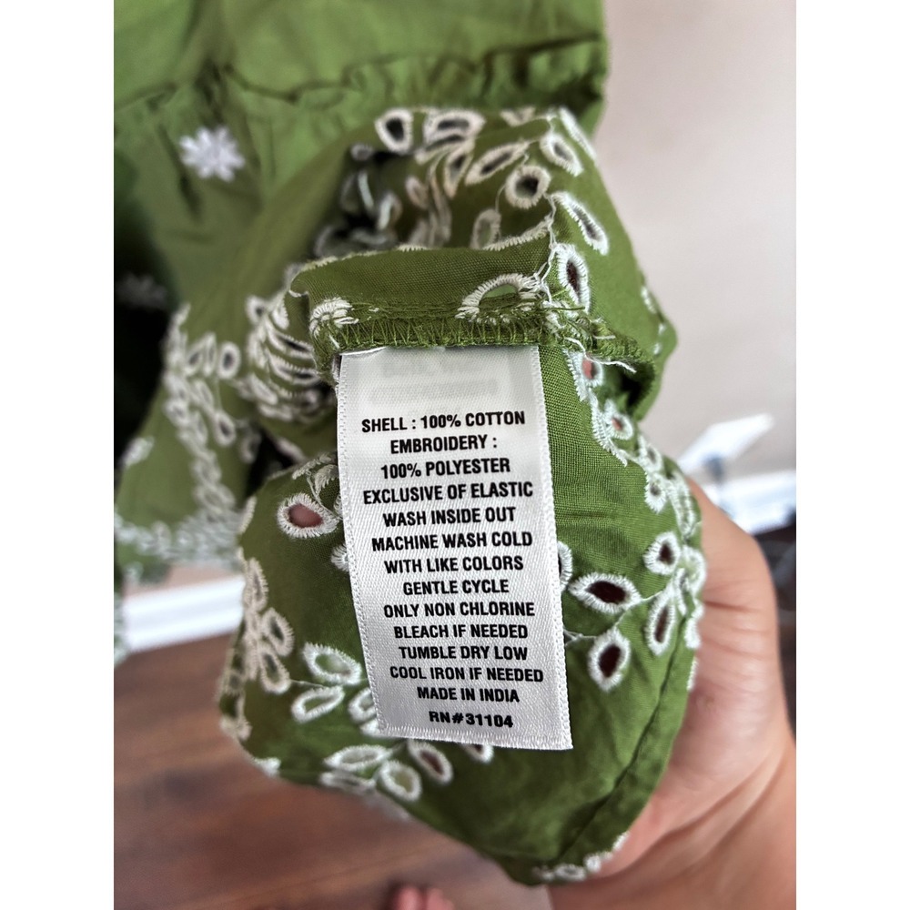 Crown & Ivy Kids Girls Green Floral Eyelet Smocked Tiered Dress Size 6 NEW - Picture 6 of 7